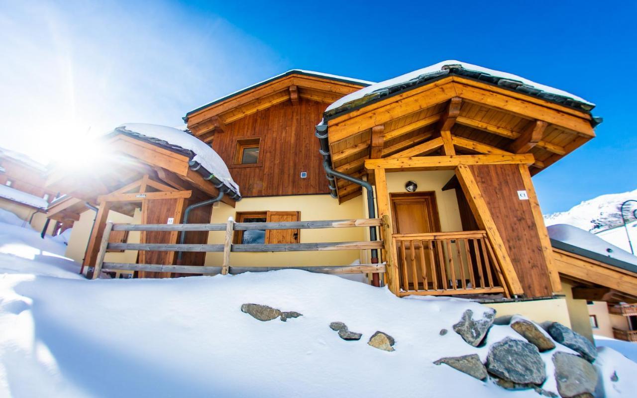 Parc Madeleine - Chalets Saint-François-Longchamp Exterior foto